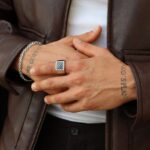 anel para homem prateado em aço inoxidável