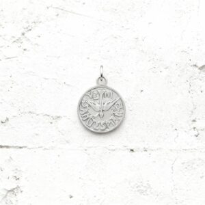 Pendente Medalha Espirito Santo Prateada, em aço inoxidável para colares.