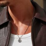 Colar para homem com medalha santo benedito.