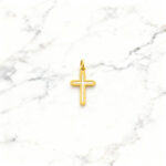 Pendente cruz para colares dourados.