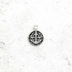 Pendente medalha com âncora em aço inoxidável para colares masculinos.