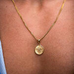 Colar Homem Dourado com Medalha Espirito Santo - Image 3