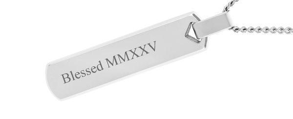 exemplo de gravação personalizada no pendente do colar