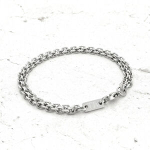 Pulseira para homem com corrente dupla.